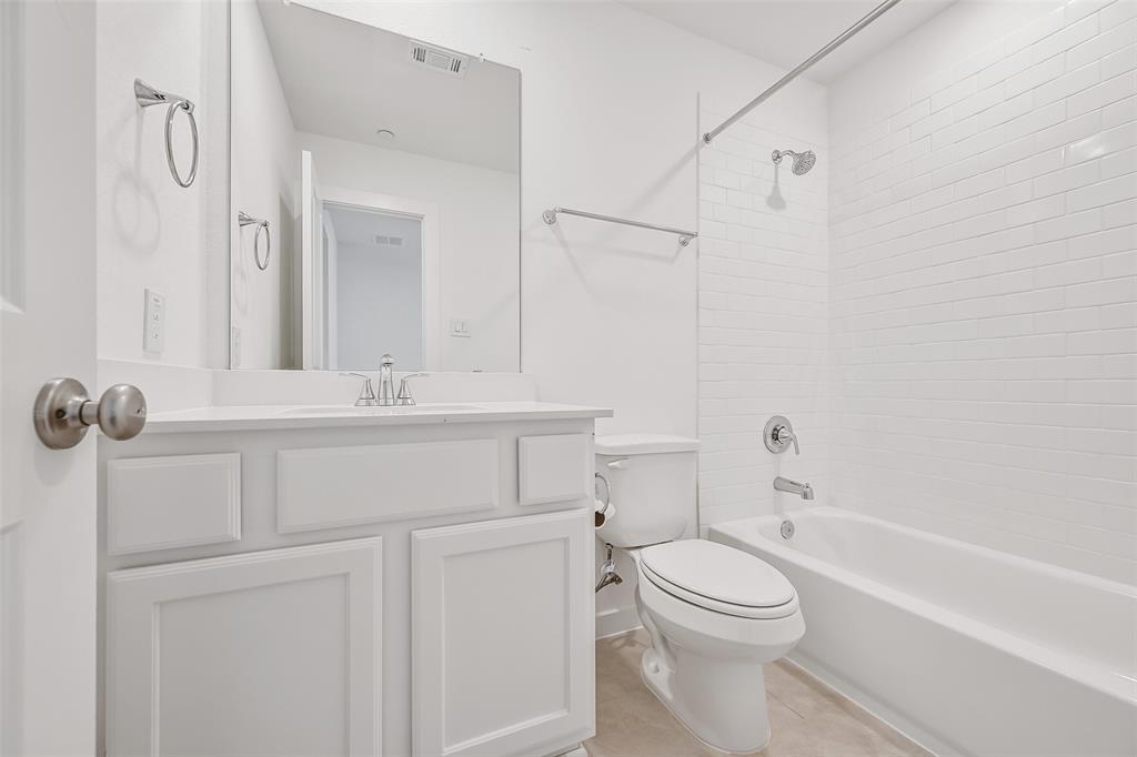 510 Rita Blanca Drive, Webster, Texas image 30