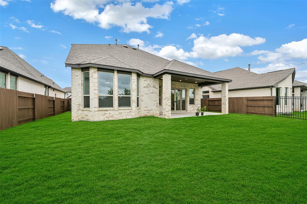 510 Rita Blanca Drive, Webster, Texas image 38