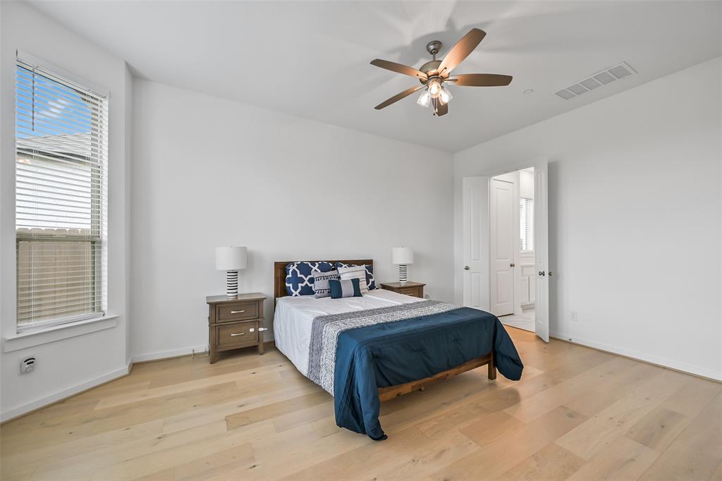 510 Rita Blanca Drive, Webster, Texas image 18