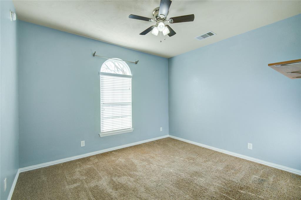 103 Long Meadow Court, Clute, Texas image 14