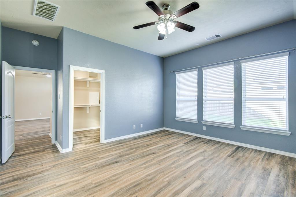 103 Long Meadow Court, Clute, Texas image 31