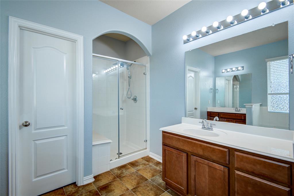 103 Long Meadow Court, Clute, Texas image 35