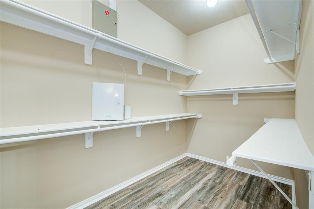 103 Long Meadow Court, Clute, Texas image 33
