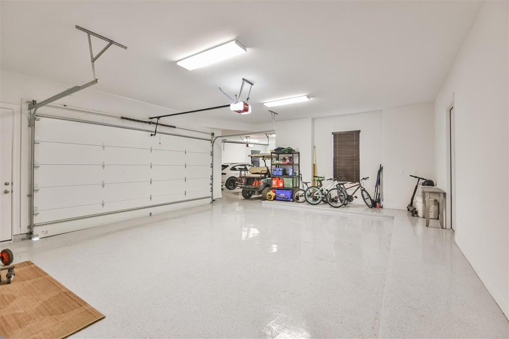 28 Royal King Road, Tomball, Texas image 46