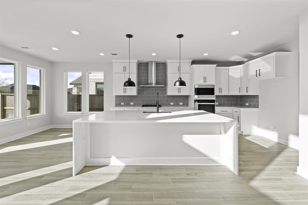 30935 Spring Lily Way