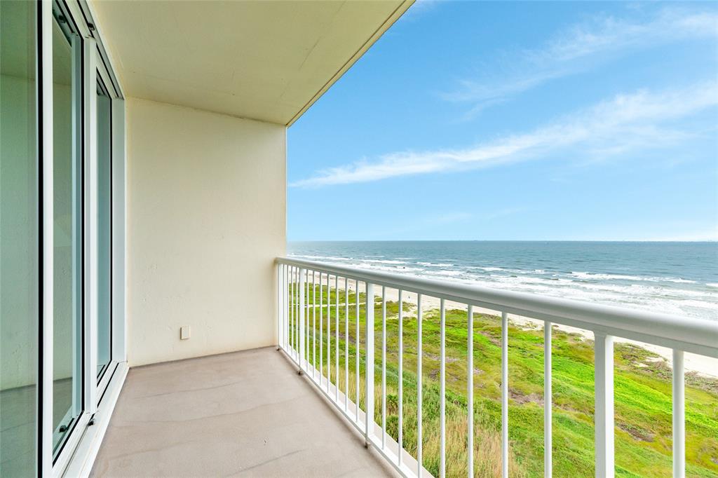 1401 E Beach Drive #1103, Galveston, Texas image 4