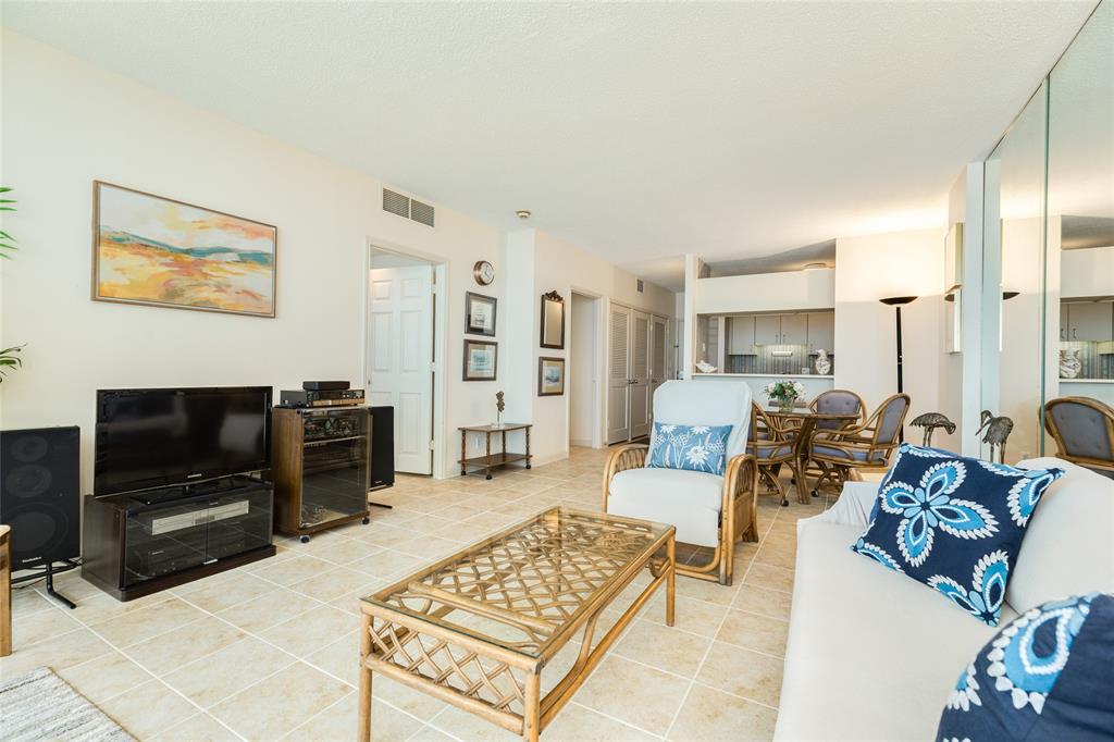 1401 E Beach Drive #1103, Galveston, Texas image 9
