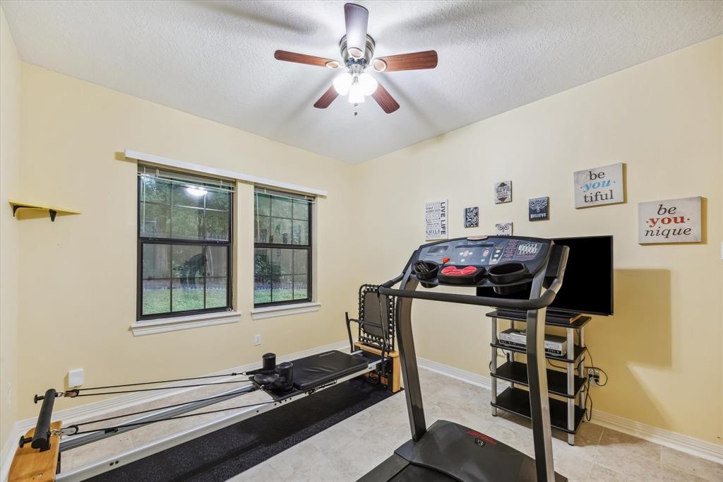 22914 Three Pines Drive, Hockley, Texas image 18