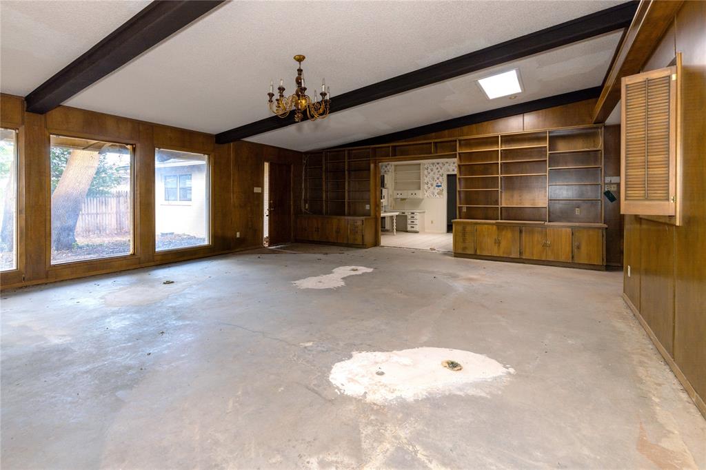 2710 61st Street, Lubbock, Texas image 4