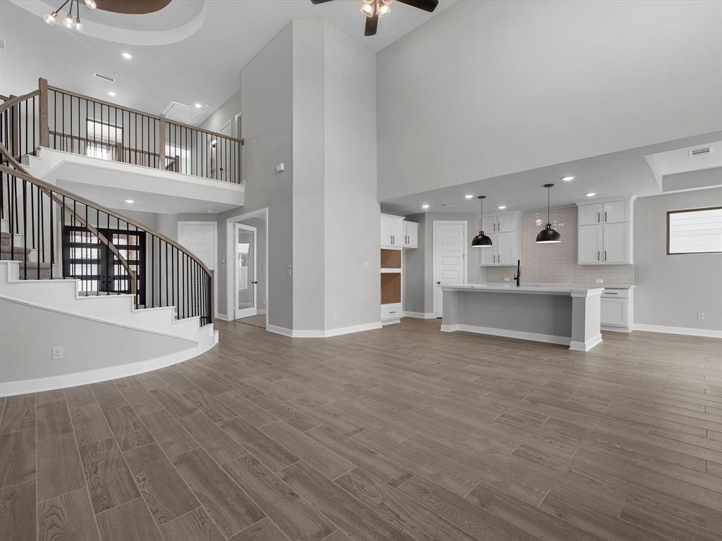 30927 Spring Lily Way