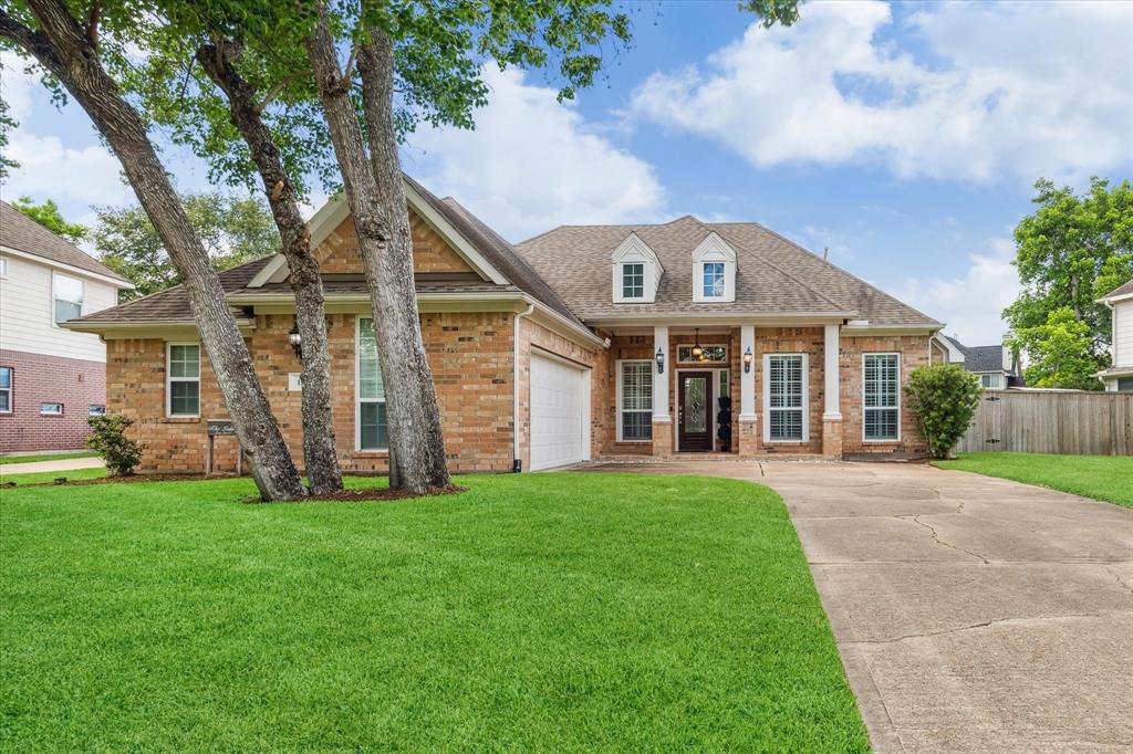 1519 Brookstone Lane Ln, Sugar Land, Texas image 2