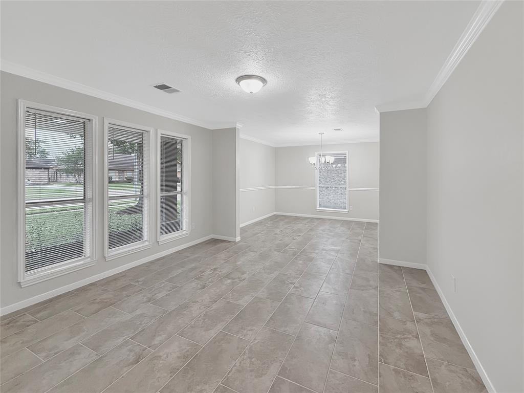 9510 Walnut Glen Drive, Houston, Texas image 6