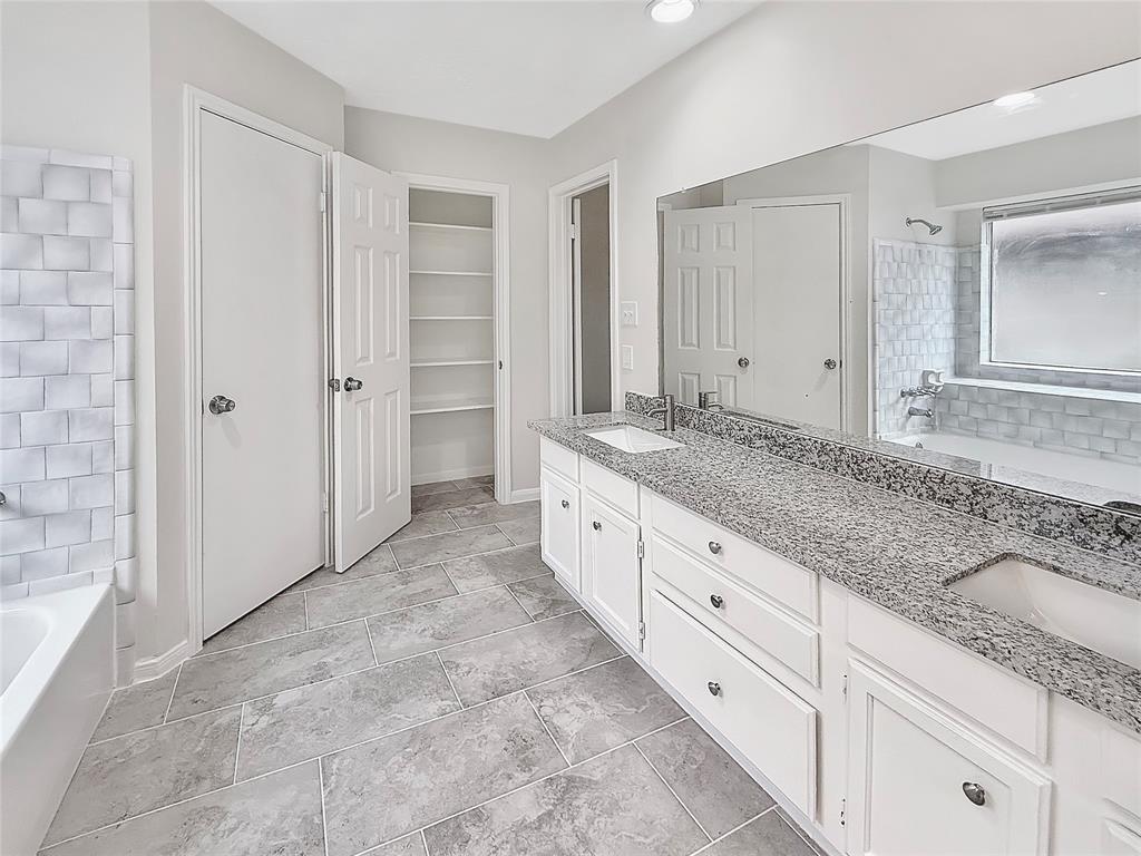9510 Walnut Glen Drive, Houston, Texas image 17