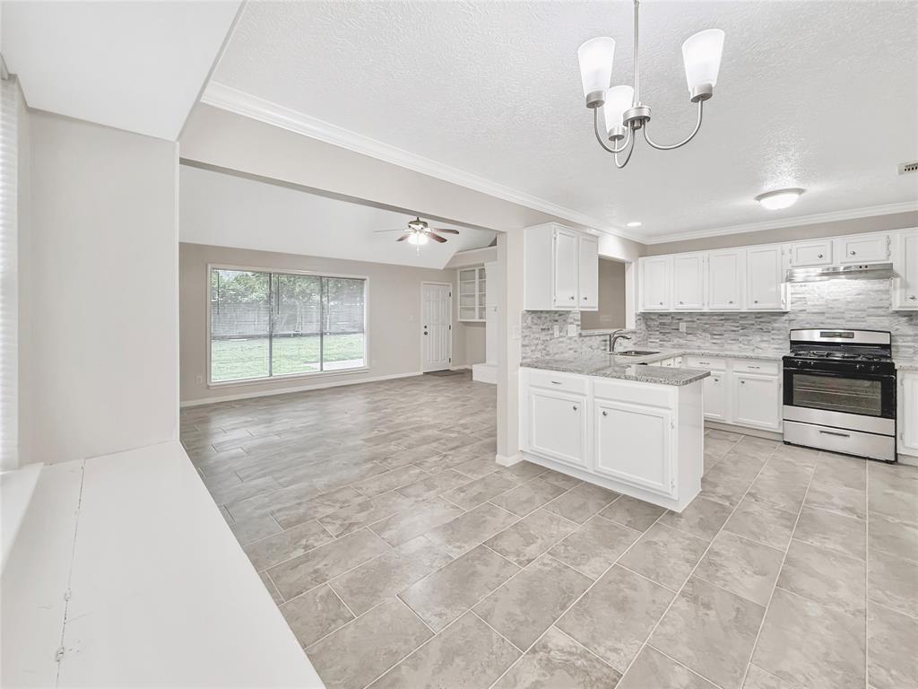 9510 Walnut Glen Drive, Houston, Texas image 12