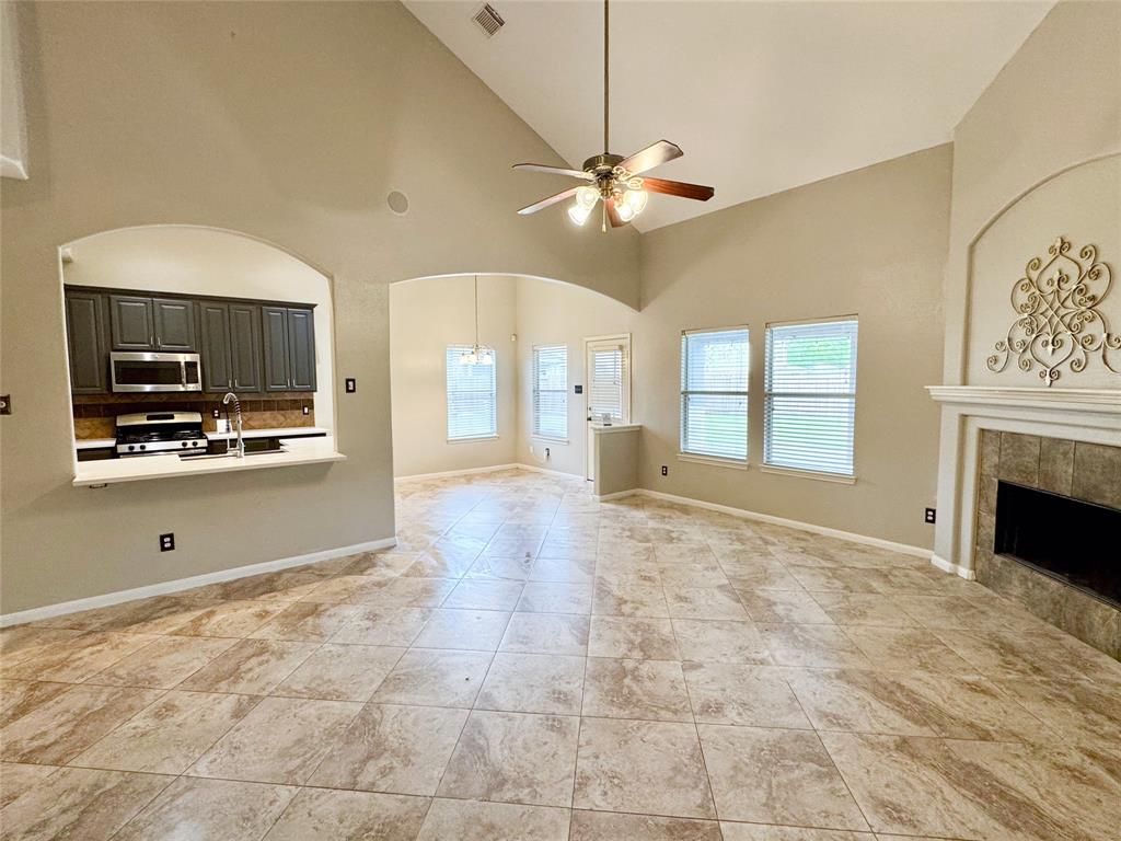 25106 Summer Walk Lane, Katy, Texas image 10