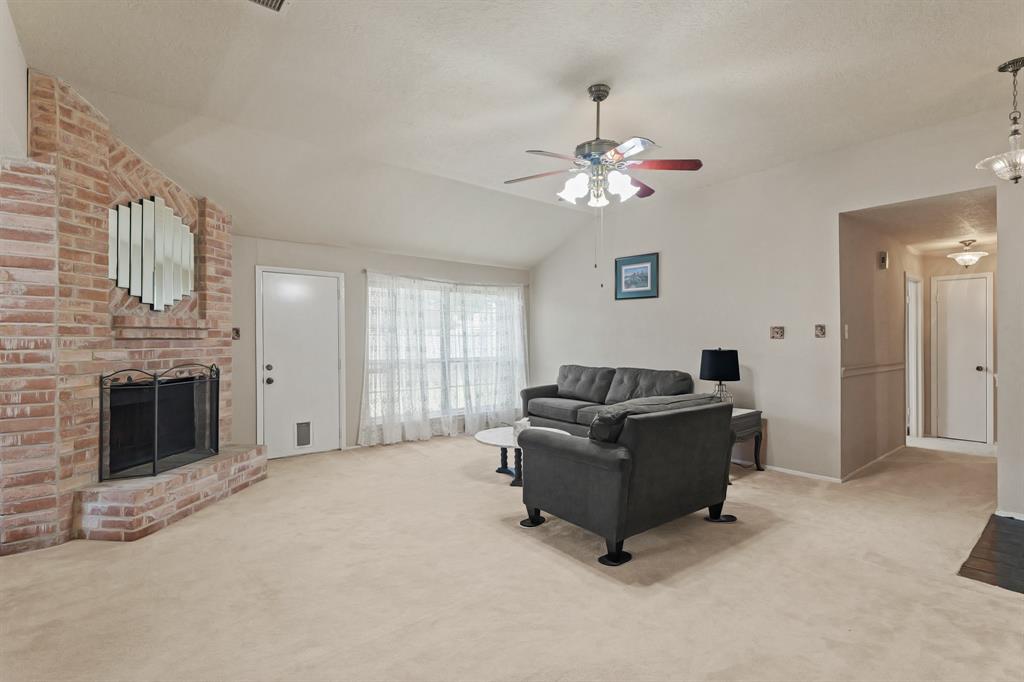 20006 Eastman Place, Katy, Texas image 3