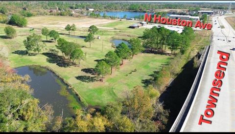 2107 N Houston Avenue Humble TX 77338