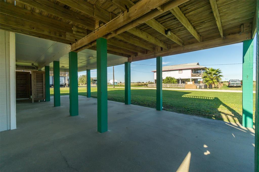 908 West Lane, Crystal Beach, Texas image 16