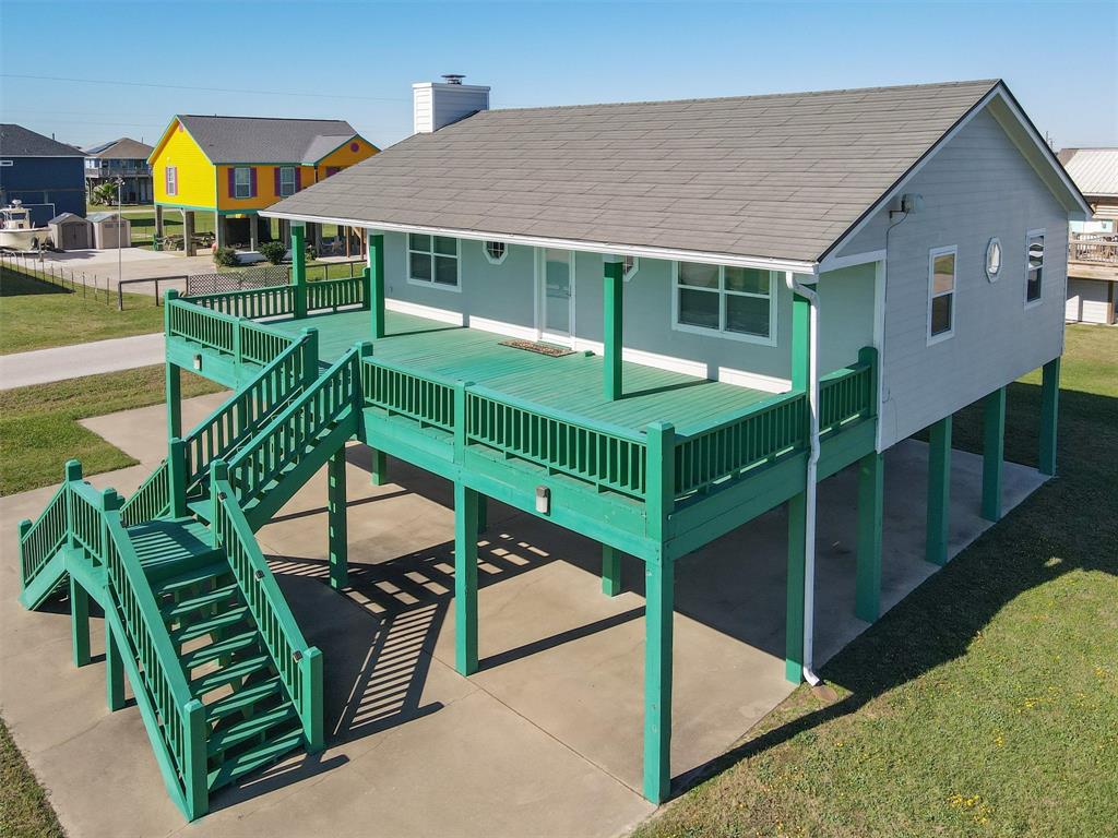 908 West Lane, Crystal Beach, Texas image 3