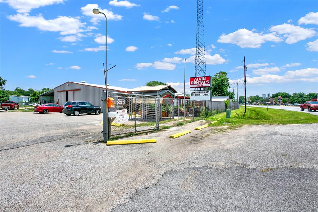 375 E Highway 6, Alvin, Texas image 9