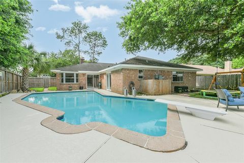 Single Family Residence in Houston TX 823 Bradwell Drive 1.jpg