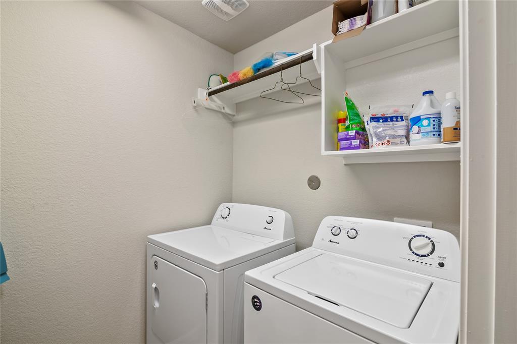 3733 Whisper Walk