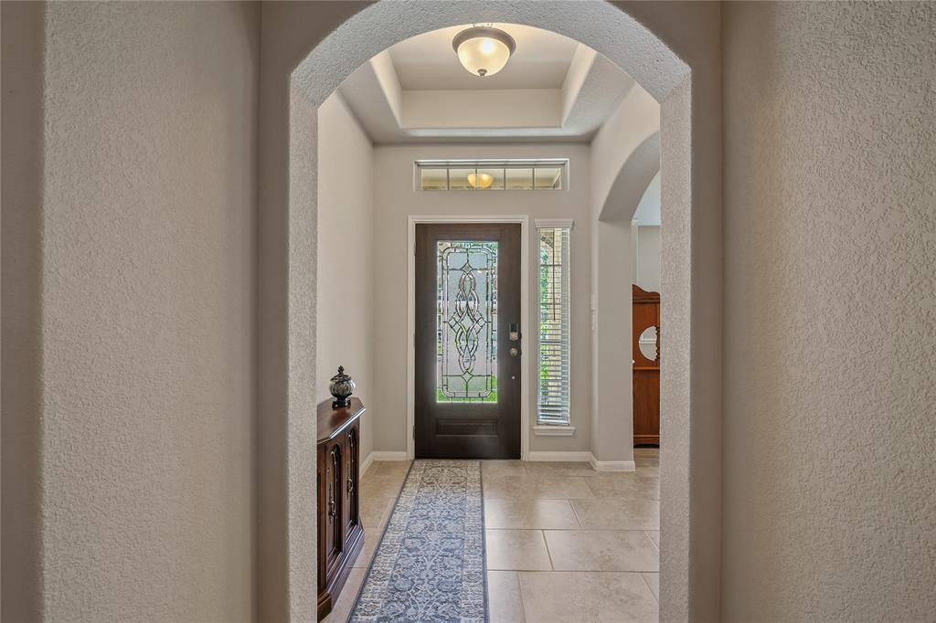3733 Whisper Walk