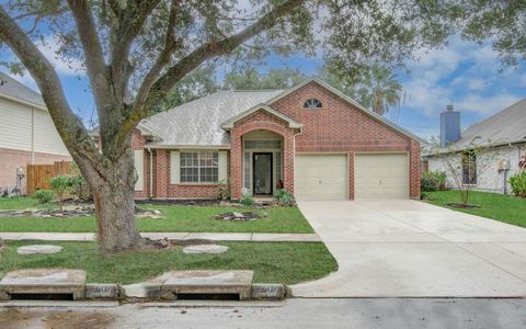 A home in League City