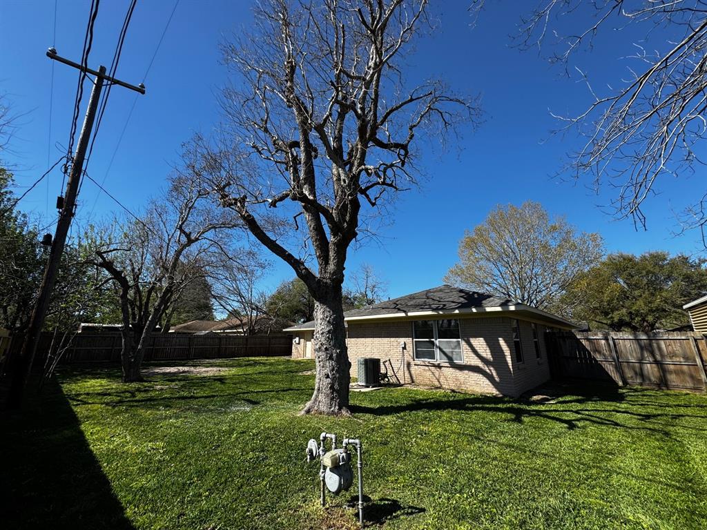 2005 Olive Street, Baytown, Texas image 33