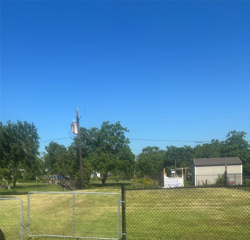 3 Ks, San Leon, Texas image 6