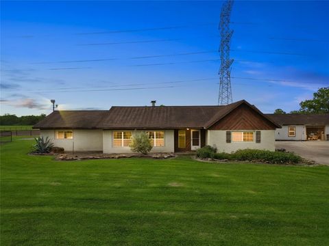 1816 County Road 936b Alvin TX 77511