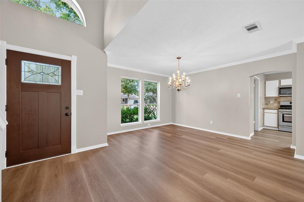 1826 Oak Valley