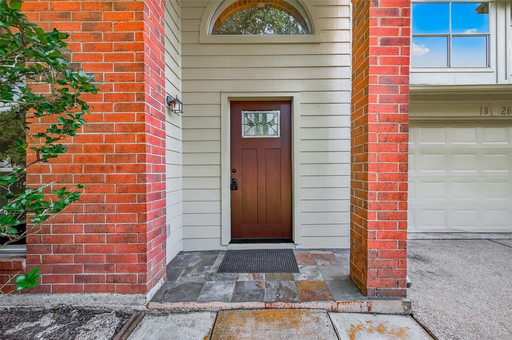 1826 Oak Valley