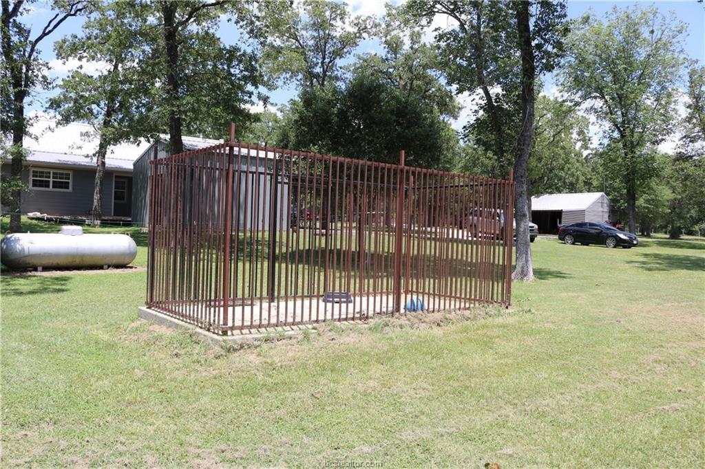 8805 Sun Oil Road, Brenham, Texas image 43