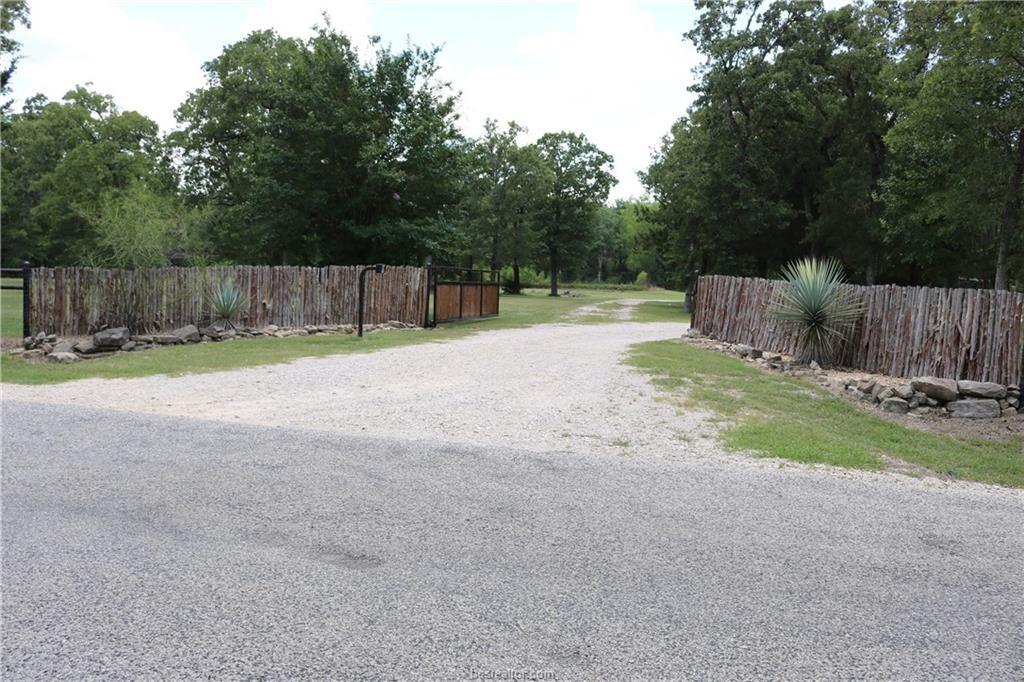 8805 Sun Oil Road, Brenham, Texas image 10