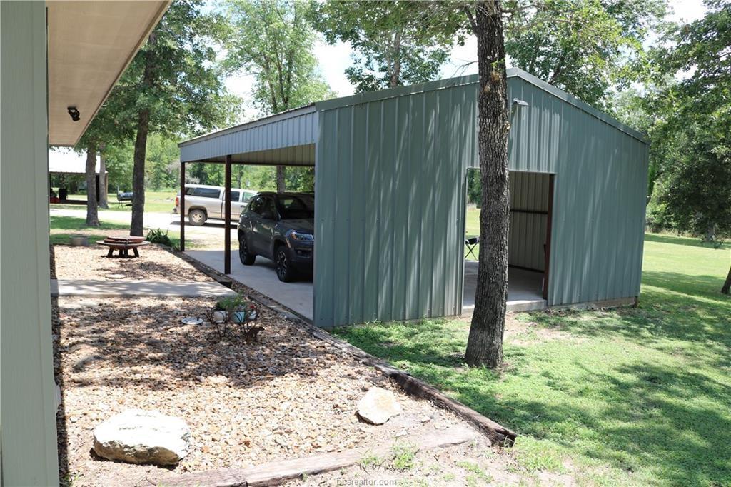8805 Sun Oil Road, Brenham, Texas image 39