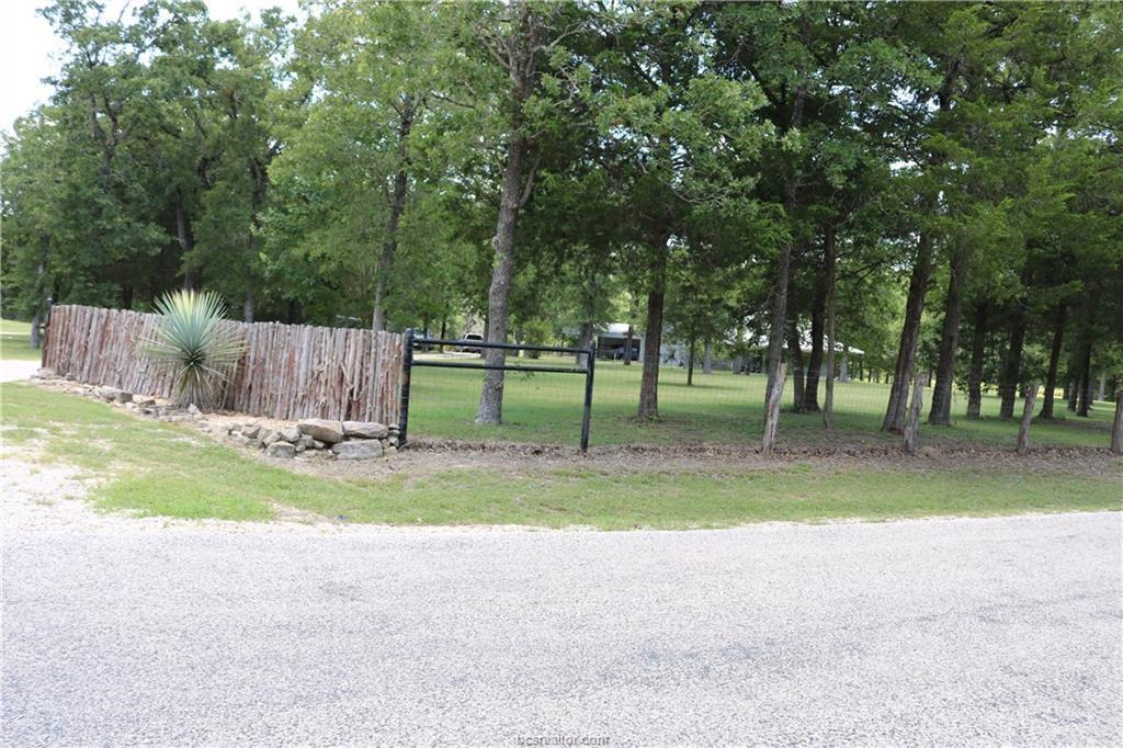 8805 Sun Oil Road, Brenham, Texas image 32