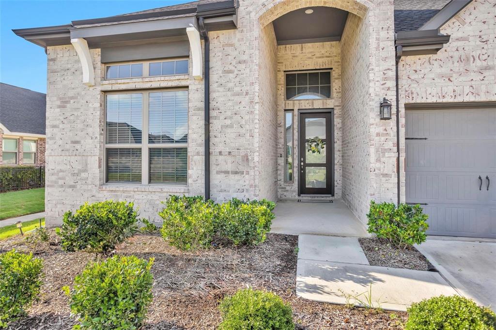 10473 Eastern Bluestar Drive