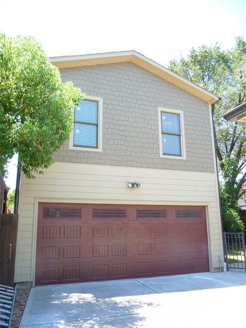 Photo of 1009 Peden Street, Houston, TX 77006 (MLS # 36286356)