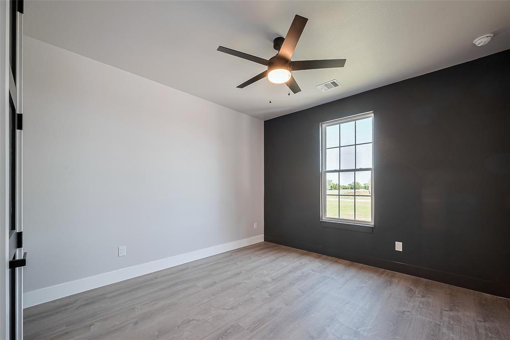 435 Sunset Trail Trl, Angleton, Texas image 33