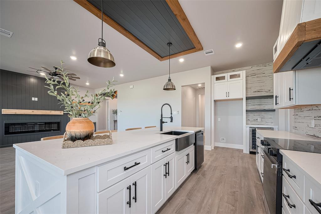 435 Sunset Trail Trl, Angleton, Texas image 21