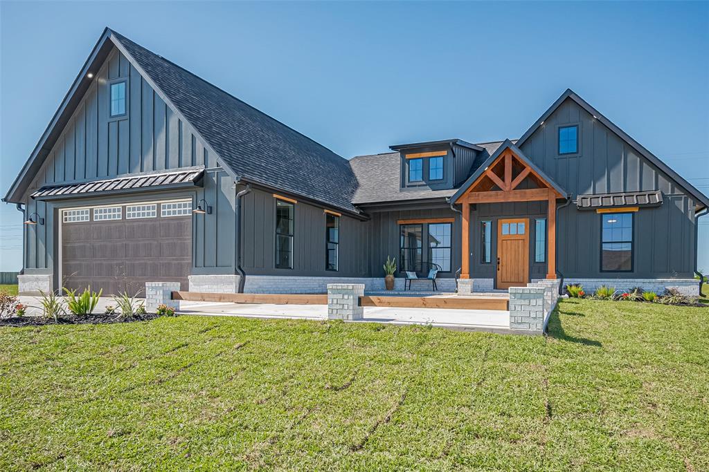 435 Sunset Trail Trl, Angleton, Texas image 5