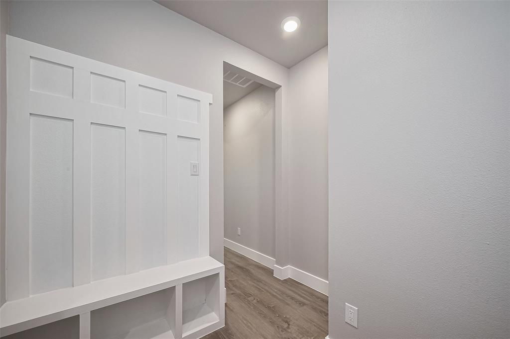 435 Sunset Trail Trl, Angleton, Texas image 26