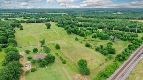 Photo of TBD Tbd State Hwy 6 Highway, Hearne, TX 77859 (MLS # 73239844)