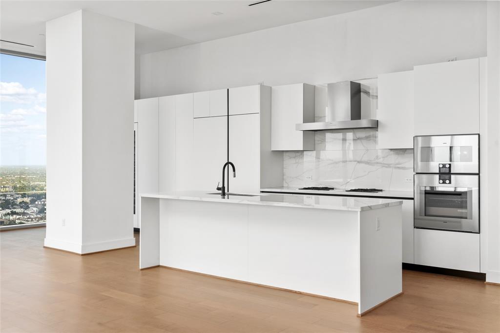 1711 Allen Parkway 3401