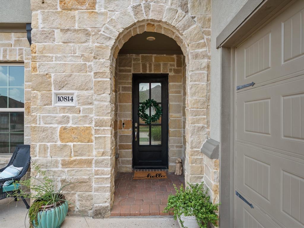 10814 Avery Arbor Lane