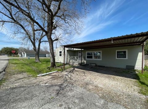 Photo of 3707 Rosemont Street, Houston, TX 77051 (MLS # 97367916)