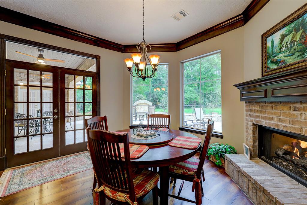 37314 Edgewater Drive, Pinehurst, Texas image 16