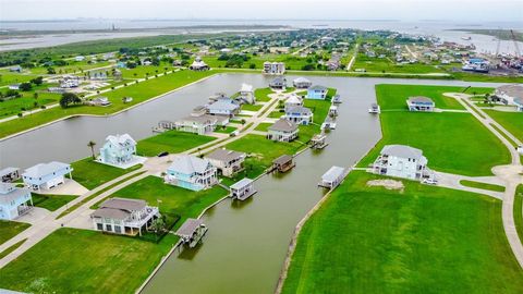 Single Family Residence in Port Bolivar TX 2001 Laguna Harbor Cove Boulevard 16.jpg