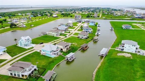 Single Family Residence in Port Bolivar TX 2001 Laguna Harbor Cove Boulevard 15.jpg